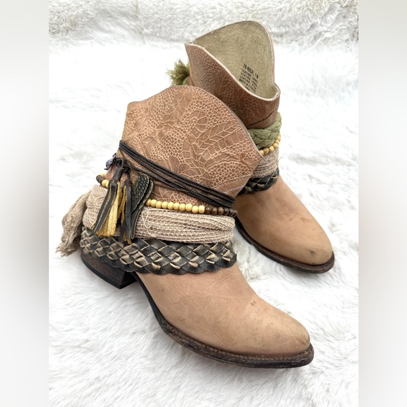 Freebird by Steven "Mezcal" boot - Diva Acquisition Ankle boots‎ 7M Blush color - Picture 1 of 12